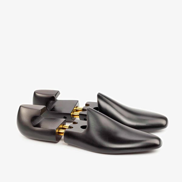 Black Beech Shoe Trees