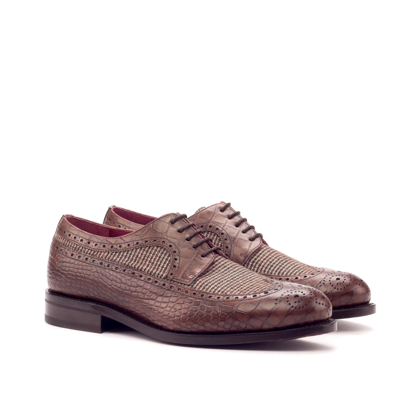 Long Wingtip Derby in Dark Brown Painted Croco-Embossed Box Calf and Brown Small-Scale Wool Tweed, front three-quarter view