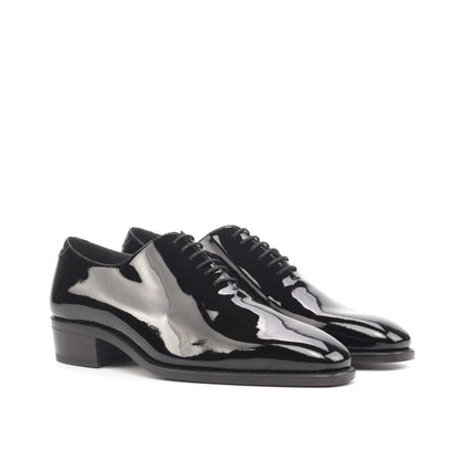 Wholecut Oxford in Black Patent Leather, front three-quarter view