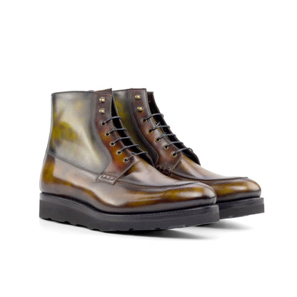 Moc Toe Boot in Green Museum Patina Box Calf and Fire Museum Patina Box Calf, front three-quarter view