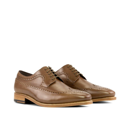 Long Wingtip Derby in Light Brown Painted Box Calf, front three-quarter view
